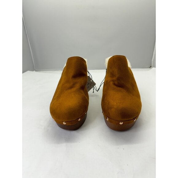 Mudd women's size 11 fur lined mule Clogs and 4" heels. NWT - Picture 2 of 8